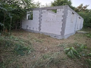 Casa tunrata pana la centură cu teren de 2800m  - imagine 5