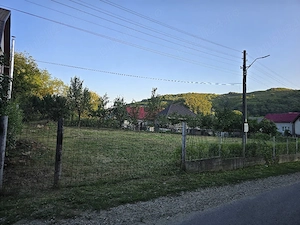 Teren de vânzare! 