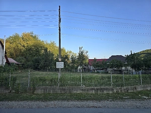 Teren de vânzare! 