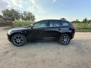 Volvo XC60 D4 AWD 2.4 Diesel 190 CP Automată | 2016 | 188.827 km - imagine 7