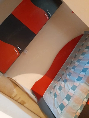 închiriez garsoniera 