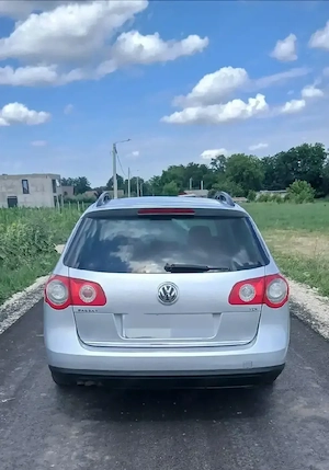 Vând Volkswagen Passat b6 1.9 TDI - imagine 2
