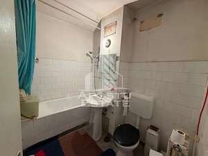 Apartament cu 3 camere de vanzare,decomandat,etaj intermediar,Bucovina - imagine 9