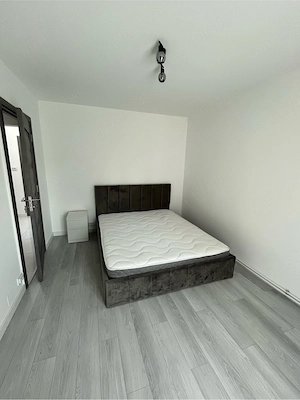 Apartament 3 camere de inchiriat, 2 băi, 2 balcoane | Nou Renovat & Mobilat | Prima Chirie! - imagine 4