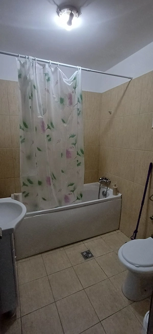 Inchiriez apartament 2 camere, complet utiliat si cu loc de parcare inclus - imagine 5