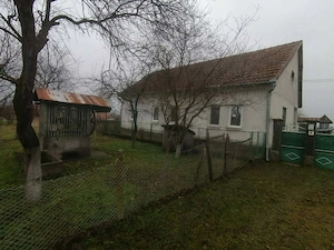 Casa de vanzare cu teren generos - imagine 3