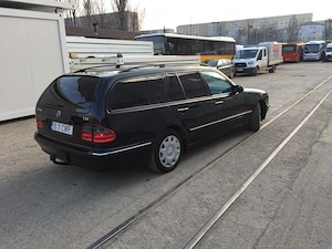 Mercedes E220 cdi - imagine 2