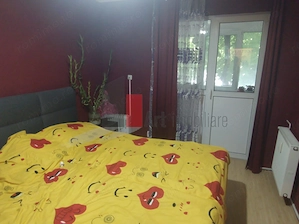 Vânzare apartament 3 camere Bd. Obregia - Turnu Măgurele - imagine 12