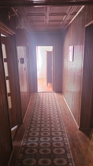 Apartament cu 3 camere, în Târgu Neamț - imagine 2