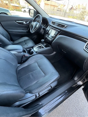 Nissan Qashqai Tekna 1.6 dci - imagine 3