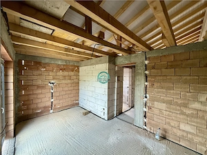 Case tip duplex de vanzare, 101 mp utili, 230 mp teren, in Corunca - imagine 4