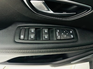 Renault Grand Scenic - imagine 13