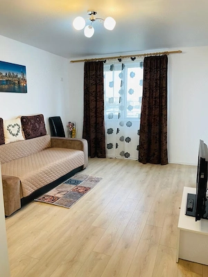 Studio de Închiriat | Complet Mobilat & Utilat | AC + Centrală + Balcon - imagine 2