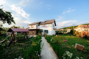 Casă/  Vilă de vânzare Piscani –la doar 5 minute de Mioveni