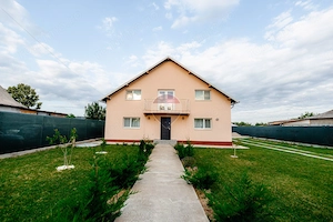 Casă individuală de vânzare 190mp construiti+1800mp teren,Udeni-Zăvoi