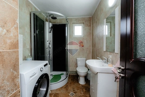 Casă individuală de vânzare 190mp construiti+1800mp teren,Udeni-Zăvoi - imagine 9