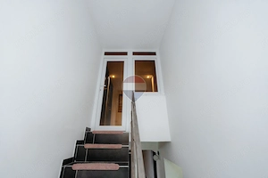 Casă individuală de vânzare 190mp construiti+1800mp teren,Udeni-Zăvoi - imagine 12