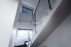 Casă individuală de vânzare 190mp construiti+1800mp teren,Udeni-Zăvoi - imagine 11