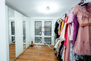 Casă individuală de vânzare 190mp construiti+1800mp teren,Udeni-Zăvoi - imagine 20