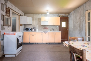 Casă locuibilă Șinca Veche – central, 931 mp teren, șură tradițională - imagine 16