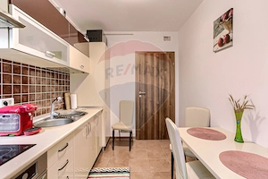 Apartament 2 camere,Urbanna Micalaca bloc nou, decomandat - imagine 2