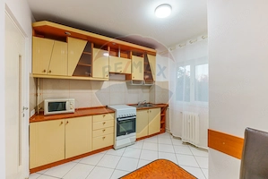 Apartament două camere și balcon, zona piata Mihai Viteazul - imagine 4