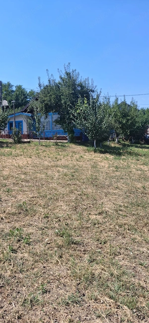 Casă bătrânească locuibilă + suprafață totală teren - 1000mp,  Vânători-Popricani,  10 km de Iași  - imagine 7