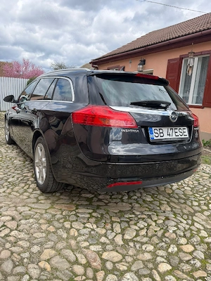 opel insignia - imagine 3
