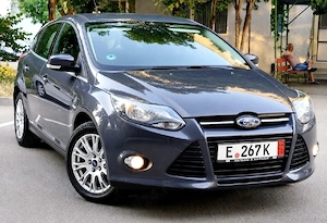 Ford Focus Titanium 1.6 benzină clasic MPI, Clima - imagine 3