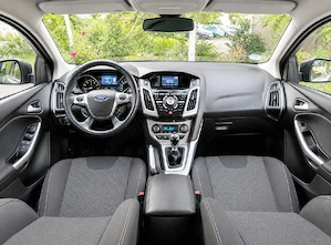 Ford Focus Titanium 1.6 benzină clasic MPI, Clima - imagine 8