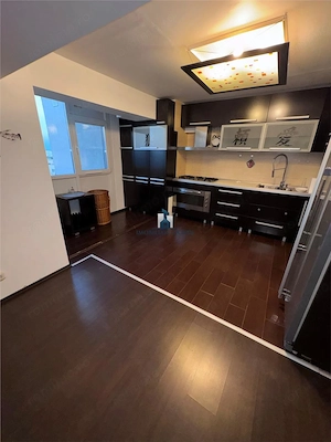 Apartament 4 Camere Semidecomandat Piata Sudului - imagine 8