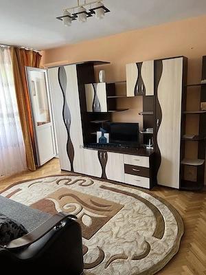 Apartament 2 camere Semidecomandat Bd.Alexandru Obregia - imagine 4
