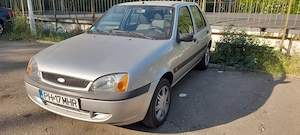 Vând Ford fiesta 1.3 benzina anul 2000 km 24600 preț 4000 negociabil  - imagine 5