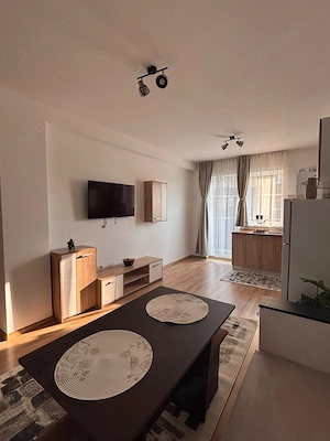 Direct proprietar| Apartament tip studio 43mp| Mobilat complet| Loc de parcare propriu| Sanpetru - 4 - imagine 3