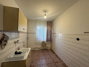 Agentia imobiliara VIGAFON vinde apartament 2 camere Vest-Aurora - imagine 6