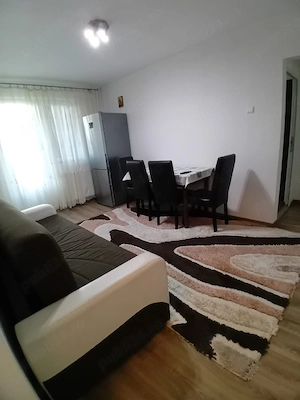 proprietar inchiriez apartament