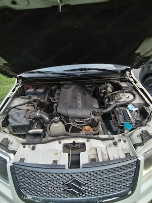 Suzuki Grand Vitara 1.9 ddis Euro 5 - imagine 5