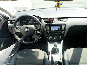 Octavia 3 2.0 TDI 2014 Elegance - imagine 7