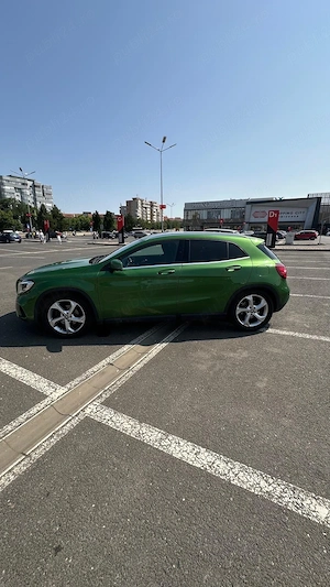 Vand Mercedes-Benz GLA  - imagine 2