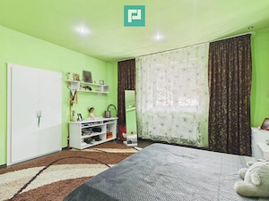 Casă cu 4 camere și teren de 1.910 mp în Macea - imagine 19