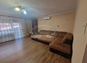 Apartament 3 camere cu terasa in vila, Zorilor