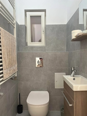 Apartament 3 camere, 80 mp utili, Ady Endre, Oradea. - imagine 8