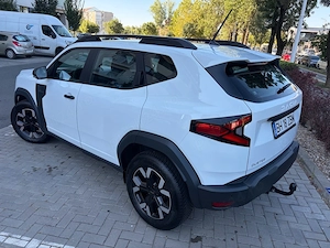 Dacia Duster 3, An fabr 2024, Motor benzina si Gaz, 15.100 km, Pret 16100. neg - imagine 10