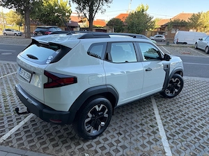 Dacia Duster 3, An fabr 2024, Motor benzina si Gaz, 15.100 km, Pret 16100. neg - imagine 4