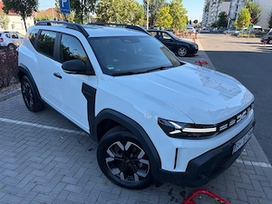 Dacia Duster 3, An fabr 2024, Motor benzina si Gaz, 15.100 km, Pret 16100. neg - imagine 9