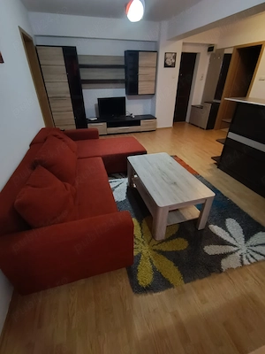 Dau în chirie apartament cu 2 camere în prima Nufărul - imagine 3