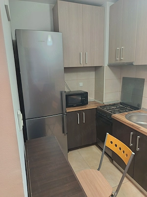 Dau în chirie apartament cu 2 camere în prima Nufărul - imagine 5