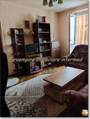 Apartament 3 camere de vanzare zona Abator - imagine 4