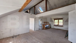 Apartament exclusivist cu 3 camere 80 mp utili Complex 3.000 mp teren, Reghin