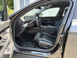 BMW 520   2.0 MHEV   208 CP - imagine 7